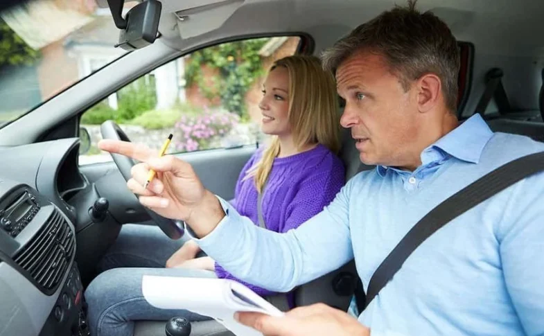 Driving Lessons Automatic