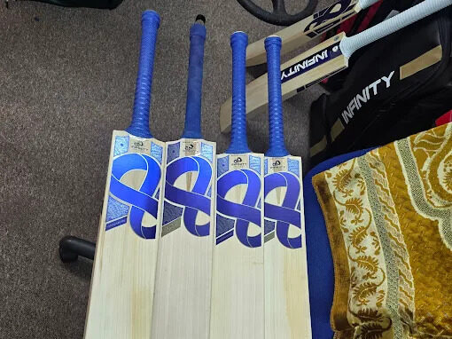 cricket bat makers uk